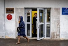 Photo of Atac chimic la redacţia ziarului independent Novaia Gazeta din Rusia, o publicaţie critică la adresa lui Vladimir Putin