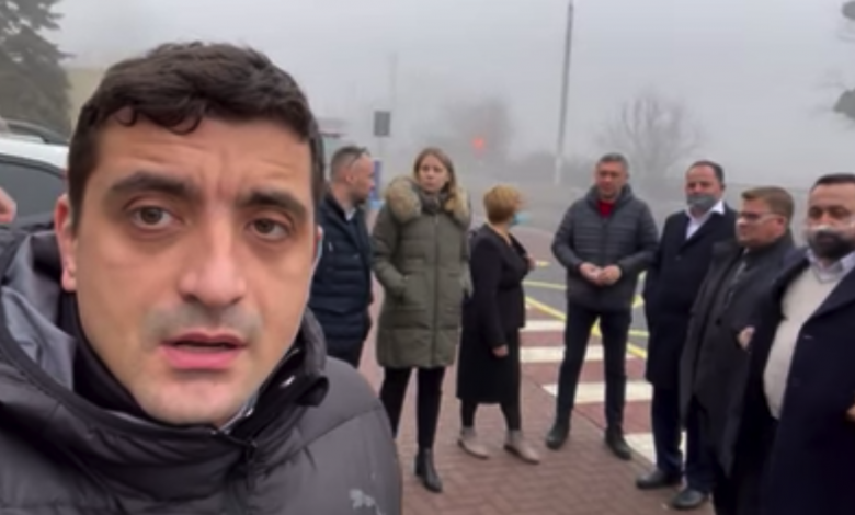 Photo of video | Mai mulți parlamentari români, la vama Leușeni. Cer anularea interdicției de a intra în R. Moldova pentru George Simion