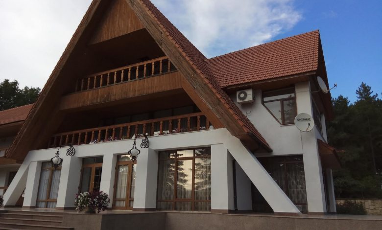 Photo of video | Reședința prezidențială de la Condrița și-a deschis ușile pentru jurnaliști. Cum arată interiorul edificiului