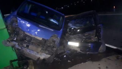 Photo of Două automobile s-au tamponat violent lângă o benzinărie din Hîncești. O femeie, transportată la spital