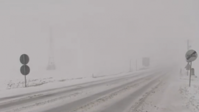 Photo of video | Cât Dochia și-a amintit că are cojoace nescuturate în Republica Moldova, iarna a revenit în România. Ninge puternic în 20 de județe