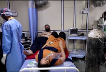 Photo of video | Un pat pentru doi bolnavi de COVID-19! Imagini dezolante din India după 200.000 de infectări zilnice