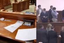 Photo of video | Circa 15.000 de lei ar fi scos din buzunar deputații care au rupt microfoanele în plenul Parlamentului