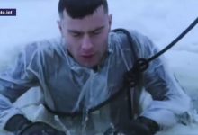 Photo of Trupele NATO, antrenamente dure în Estonia la -25 de grade. Militarii britanici au învățat scufundarea la copcă