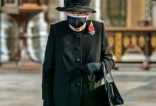Photo of La câteva zile de funeraliile soțului, Elisabeta a II-a își serbează ziua de naștere. De ce Regina Marii Britanii are două aniversări