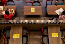 Photo of Studiu: Distanțarea socială la doi metri nu are efect împotriva îmbolnăvirii de COVID