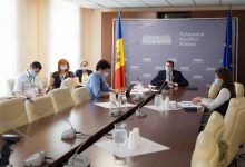 Photo of Încălcări grave ale procedurilor de achiziții la două ministere. Deputat: „Amenzile au ajuns la cifra fabuloasă de… 260 de lei”