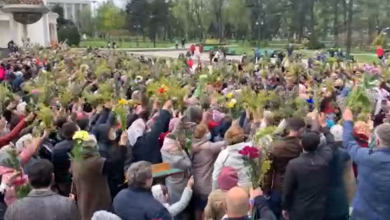 Photo of video | Au uitat de pandemie. De Florii, creștinii veniți la Catedrala Mitropolitană din Chișinău au sfidat normele anti-COVID