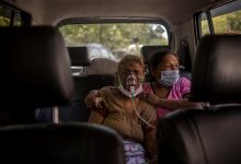 Photo of India: Toate centrele de imunizare din Mumbai s-au închis pentru că nu mai au vaccinuri