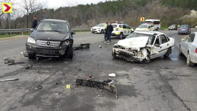 Photo of foto | Accident cu răniți pe traseul Chișinău-Hîncești. Șoferul unui Opel a pierdut controlul volanului și a lovit un Mercedes