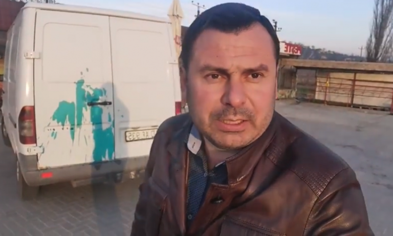 Photo of video | Din nou verde de briliant! Mașina activistului Vasile Costiuc a fost „colorată”