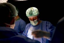 Photo of România: O tumoare de peste 40 kg, extirpată de medicii de la Spitalul Militar Carol Davila