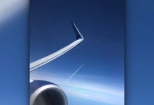 Photo of video | Momentul în care o rachetă pleacă în spațiu, surprins dintr-un avion. „Doamnelor și domnilor, avem o lansare în partea stângă”