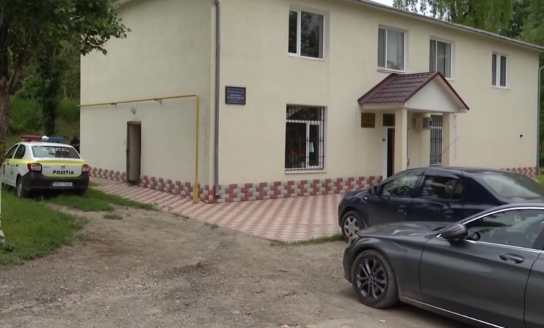 Photo of Locuitorii unei comune din apropierea Chișinăului riscă fie deconectați de la canalizare din cauza datoriilor unei fabrici avicole