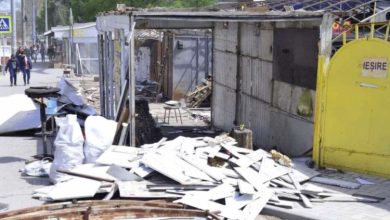 Photo of Fără gherete la „Flacăra”: Autoritățile au început demolarea pavilioanelor