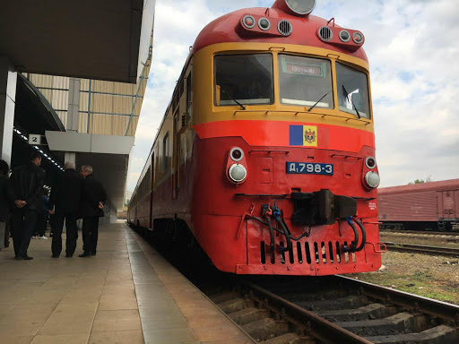 Photo of Bălți: Circulația trenurilor, sistată. Circa 200 de angajați intră în grevă