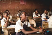 Photo of video | Răpire în masă la o școală din Nigeria: Cel puțin 80 de elevi și cinci profesori, luați de bandiți