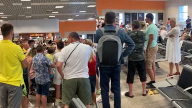 Photo of video | Peste 100 de moldoveni, blocați luni în Egipt. Aeronava care urma să îi aducă acasă avea defecțiuni tehnice