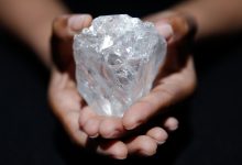 Photo of Are 1098 de carate. Unde a fost descoperit al treilea cel mai mare diamant din lume?