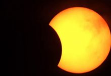 Photo of video | Imagini live transmise de NASA cu eclipsa de Soare parțială, vizibilă și în Republica Moldova