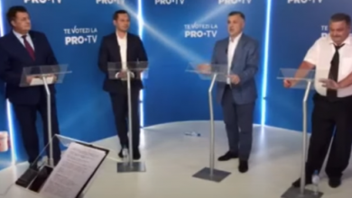 Photo of video | Scandal în timpul dezbaterilor electorale: Un candidat ar fi aruncat cu apă, supărat că nu i se vorbește în rusă