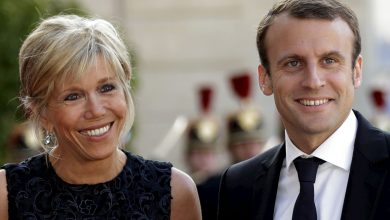 Photo of Emmanuel Macron și soția sa au fost vaccinați contra COVID-19. Îndemnul transmis de liderul de la Paris