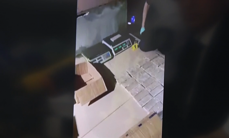 Photo of Noi detalii privind captura de peste 200 kg de heroină. Câteva persoane au fost eliberate