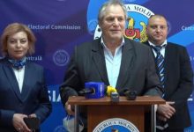Photo of Cum a ajuns Durleșteanu să candideze la fotoliul de deputată? Relatările liderului Partidului Legii și Dreptății