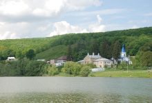 Photo of Ar fi vrut să salveze o oaie și s-a înecat. Trupul neînsuflețit, găsit de un preot
