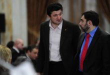 Photo of Audit electoral 2021 | Unul primește salariu de la partid, iar altul are casă donată. Averile declarate la CEC de fondatorii Congresului Civic