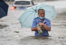 Photo of video | Inundații în China: Cel puțin 12 morți și sute de persoane blocate într-un metrou