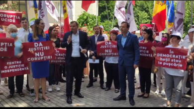 Photo of video | Protest organizat de Platforma DA la Curtea de Apel. Năstase: „Vom reuși să purificăm justiția de elemente corupte”