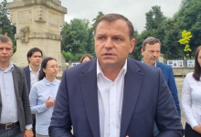 Photo of video | Andrei Nastase anunță înfrățirea localităților Mândrești, Telenești și Costești, Ialoveni cu Primăria Putna