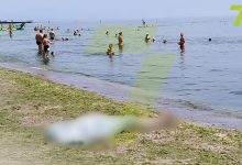 Photo of Caz macabru la Odesa: Zeci de persoane, inclusiv copii, se bronzau alături de un cadavru