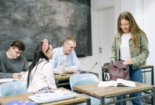 Photo of Vine admiterea: Ce trebuie să știi dacă vrei să depui actele la o universitate din R. Moldova