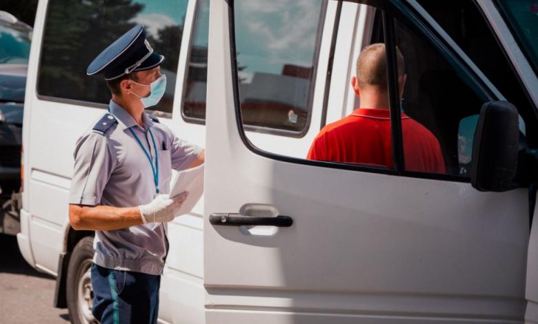 Photo of Ghinion pentru șase călători ce au prezentat la frontieră teste COVID-19 false. Vor fi plasați în carantină