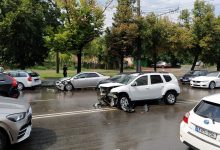 Photo of video, foto | Accident lângă Circ: Patru mașini ar fi avariate. Circulație îngreunată în zonă