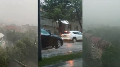 Photo of video | Furtuna a transformat din nou străzile capitalei în râuri. Pe mai multe artere se circulă cu dificultate