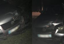 Photo of foto | Un bărbat, transportat la spital după ce mașina se afla s-a izbit de un gard metalic