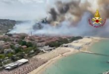 Photo of video | Incendiile fac ravagii în Italia. Cel puțin cinci turiști au fost răniți, iar un copil a ajuns la spital