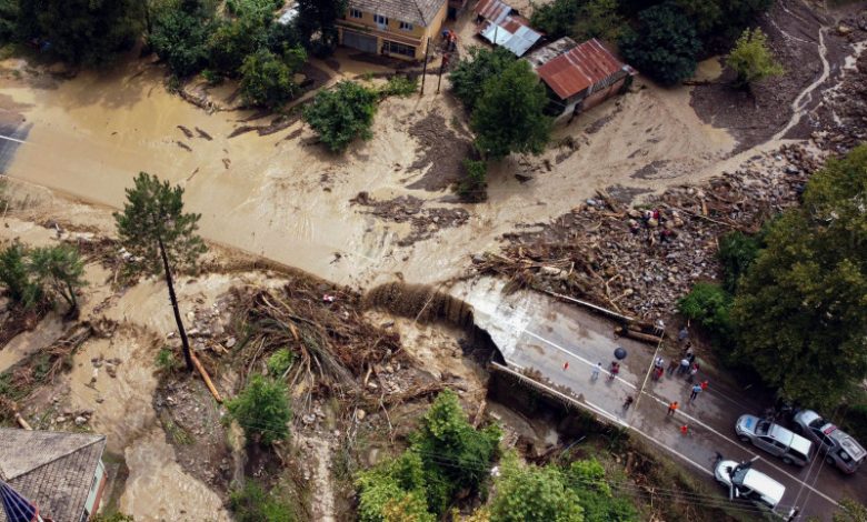 Photo of Inundații devastatoare în Turcia. Cel puțin 5 morți în nordul țării, lovit de un ciclon