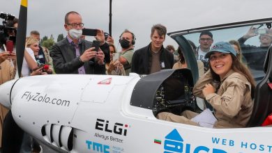 Photo of La 19 ani vrea să devină cea mai tânără femeie pilot care zboară singură în jurul lumii. Cine este Zara Rutherford