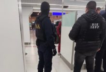 Photo of video | Descinderile de la Aeroportul Internațional Chișinău: Momentul în care zeci de mascați intră pentru a efectua percheziții