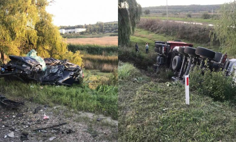 Photo of foto | Graba i-a luat viața: Un tânăr a decedat după ce s-a izbit violent cu mașina de un camion