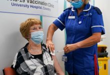 Photo of Prima persoană din lume vaccinată anti-COVID a primit a treia doză