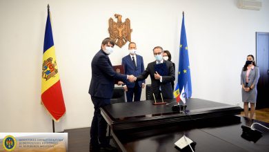 Photo of 23,5 milioane de euro pentru reabilitarea căilor ferate. R. Moldova semnează un acord de împrumut cu BERD