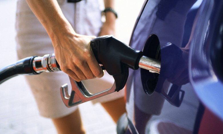 Photo of Benzina și motorina vor fi mai scumpe marți! ANRE nu are prognoze optimiste pentru următoarea perioadă