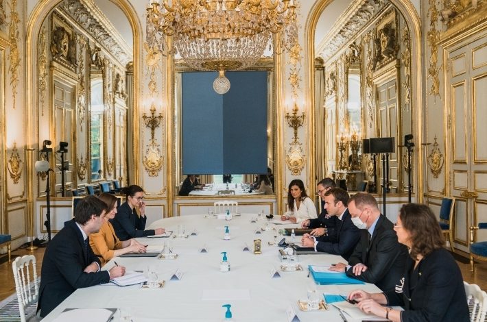 Photo of Ce a discutat președinta Maia Sandu cu omologul său francez la Paris