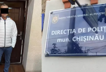 Photo of video | Tupeu maxim într-un magazin din Chișinău: Un bărbat a ridicat banii căzuți de la o bătrână și a refuzat să-i întoarcă