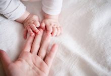 Photo of O femeie a născut copilul altui cuplu. Cum a fost posibil și cine sunt responsabilii
